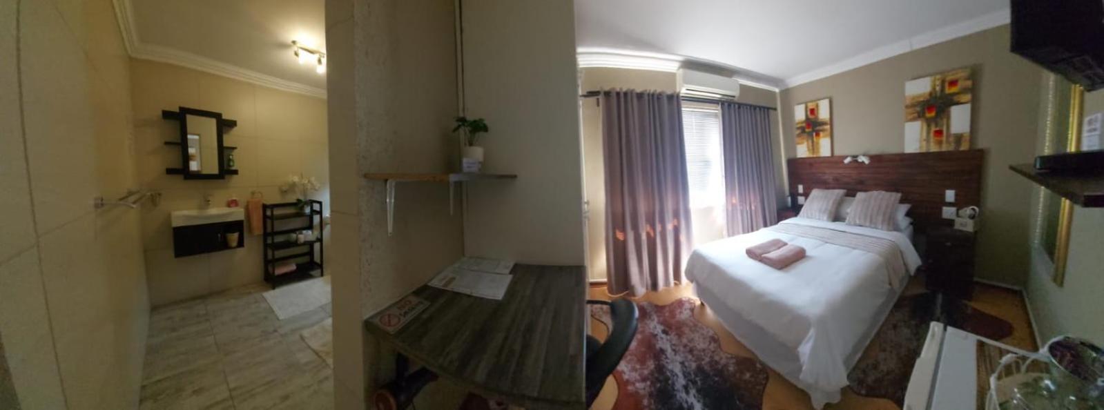 Villa Mariss Guesthouse Kraaifontein Bagian luar foto