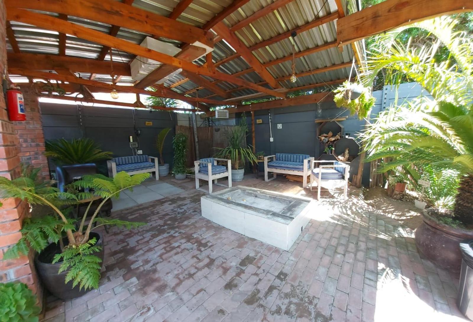 Villa Mariss Guesthouse Kraaifontein Bagian luar foto