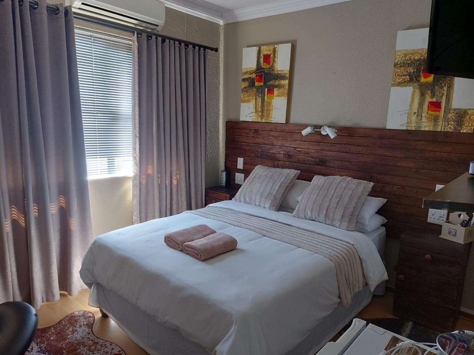 Villa Mariss Guesthouse Kraaifontein Bagian luar foto